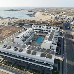 Esmeralda Homes By Livvo Apartamento